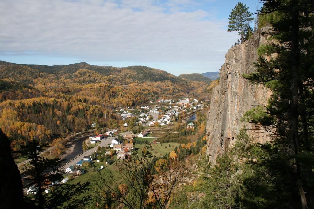 Riviere Petit Saguenay Villa Dış mekan fotoğraf